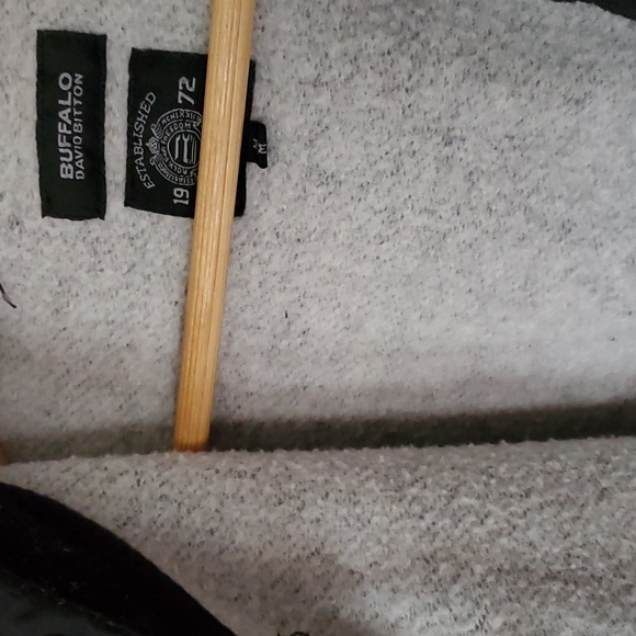 Buffalo David Bitton hoodie - Picture 9 of 10